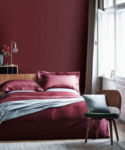  Burgundy and Beige Paint Colour Bedroom Design