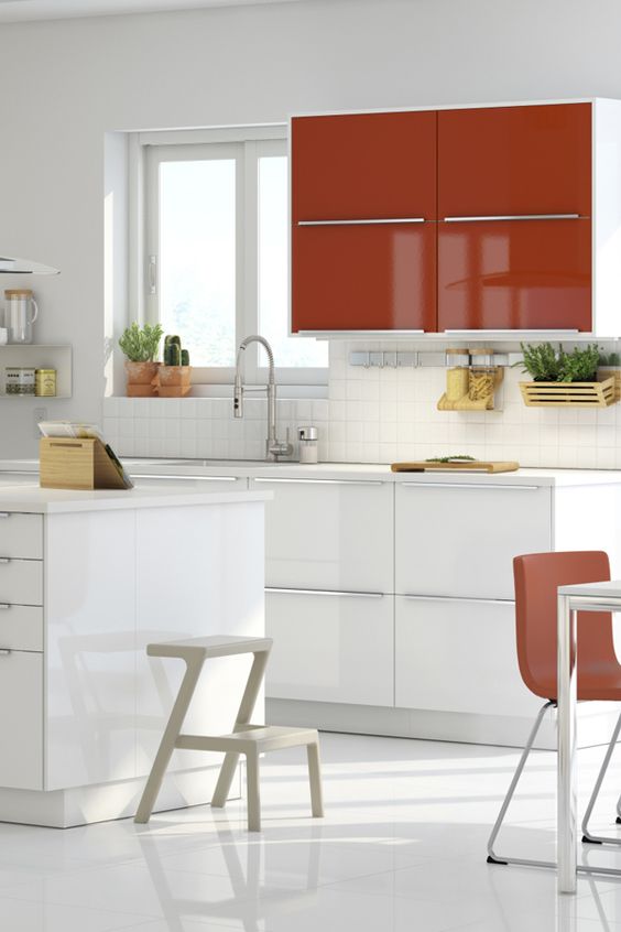 Bold Colours in Kitchen Cabinet Interior